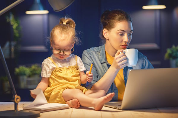 Как всё успевать: 5 правил для работающей мамы Как всё успевать: 5 правил для работающей мамы